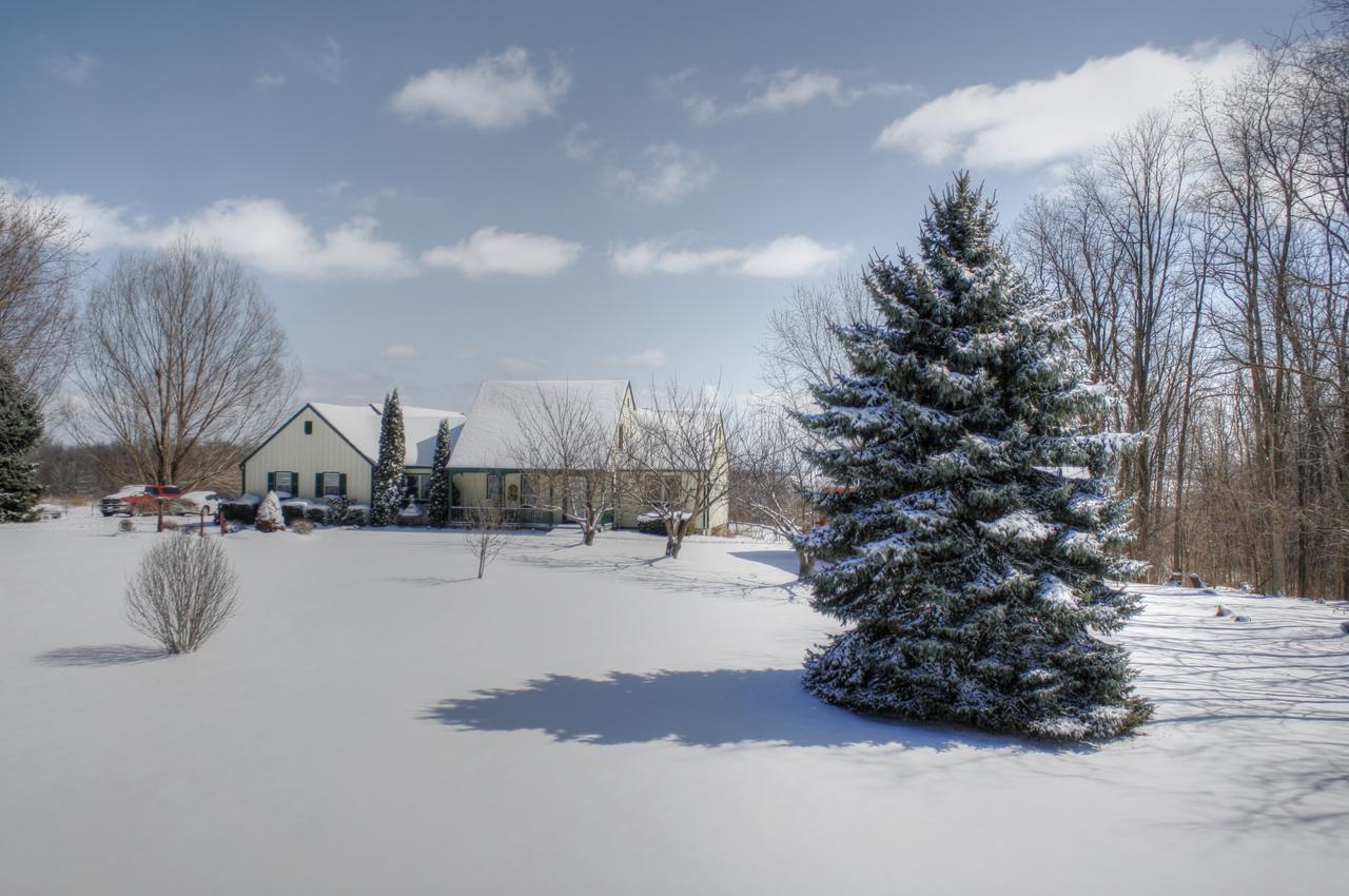 Los Gatos Bed & Breakfast Penn Yan Buitenkant foto